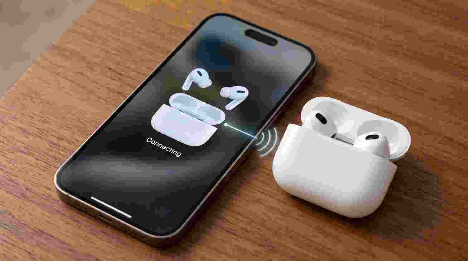 airpods connecting